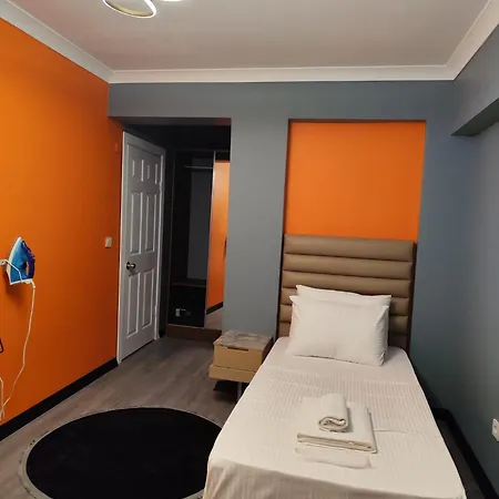 Apartment Orange *