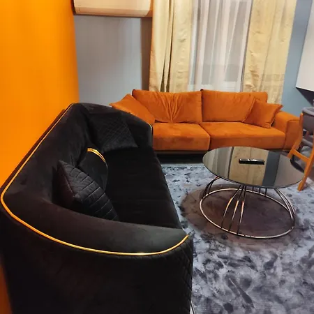 Orange *